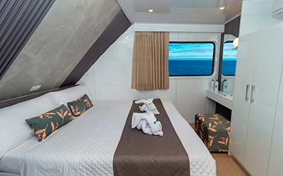 Cabins Slide Galaxy Diver 3 - Galaxy Cruises